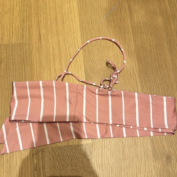 SAME SWIM BIKINI TOP - Picture 2 of 3